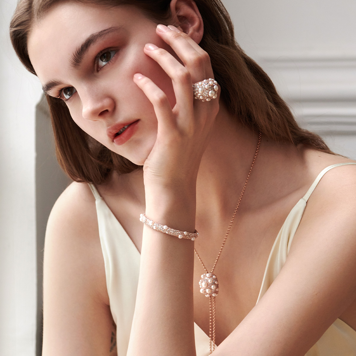 【生日礼物】apm MONACO珍珠锆石手镯女轻奢小众精致生日送女友