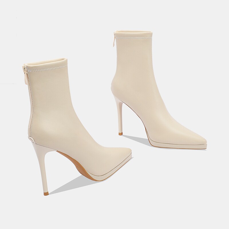 白色尖头高跟短靴女细跟防水台时装弹力瘦瘦靴秋冬新款中筒单靴