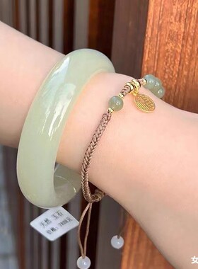 和田玉手镯女款扁条羊脂玉年轻款青海晴水青白玉冰种贵妃镯子