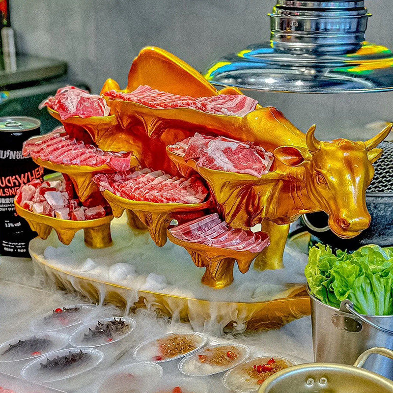 金色牛形造型干冰盘子潮