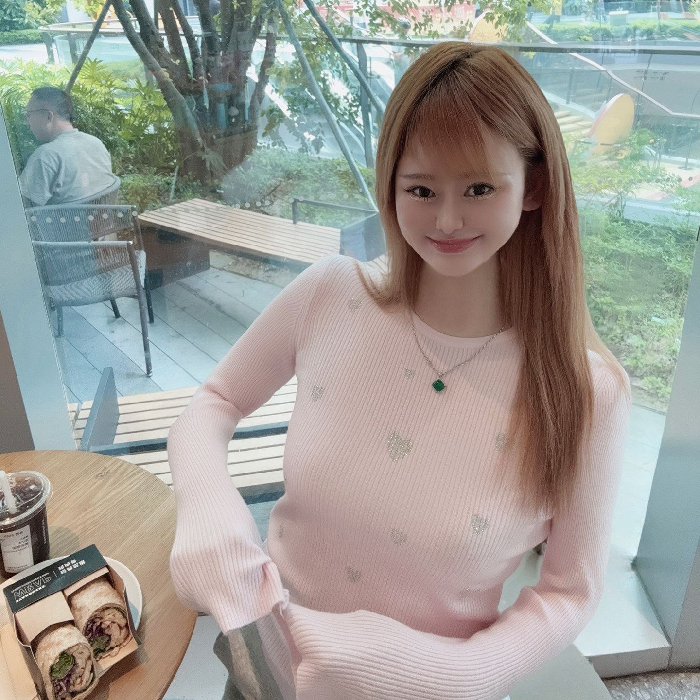 烫钻欧货精品减龄2025秋冬新品内搭时尚套头粉色毛衣针织衫女,女装/女士精品,毛针织衫,淘宝优惠券,粉丝福利购,淘宝优惠卷