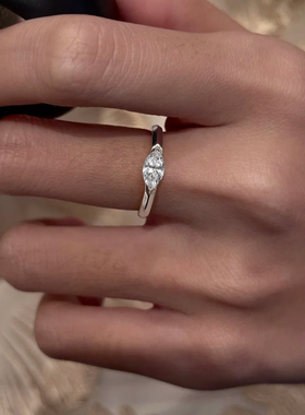 925银实验室培育马眼钻石戒指