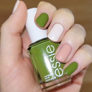 essie绿色指甲油705 willow in the wind牛油果绿橄榄绿显白免烤