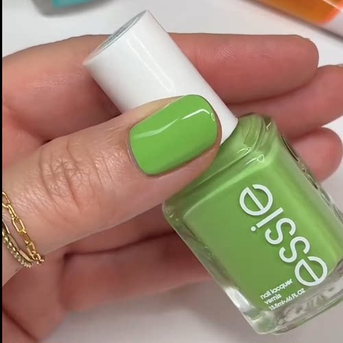 ESSIE742青柠草绿显白指甲油