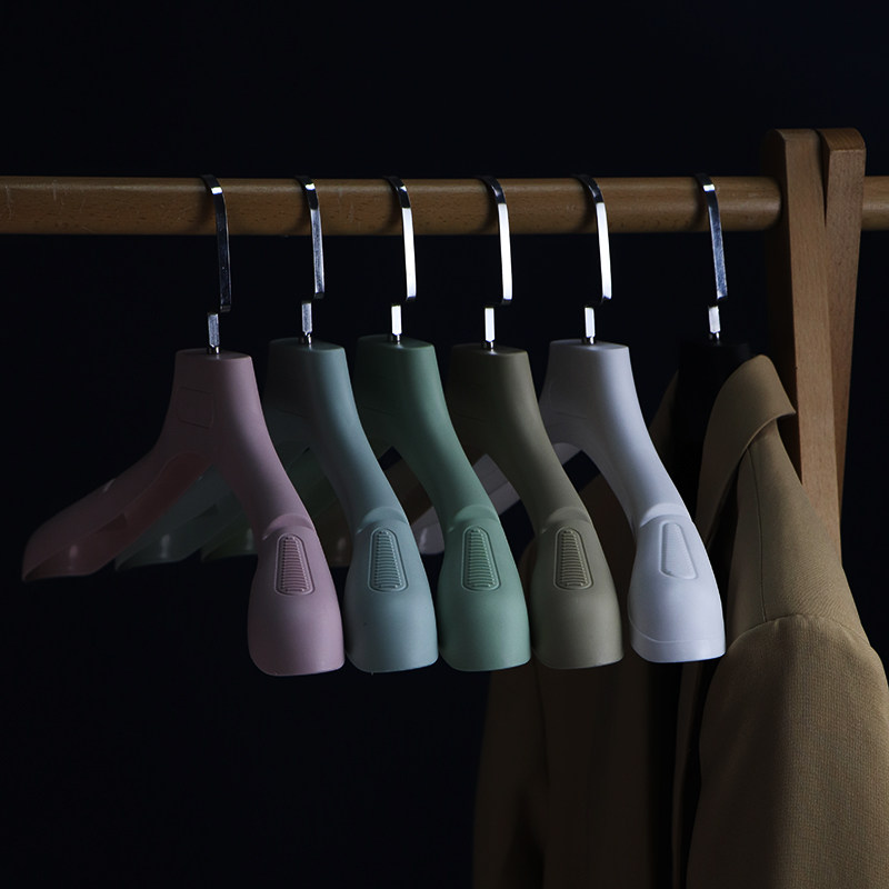加厚衣架家用挂衣晾衣服大衣挂架无痕撑子防肩角滑衣撑架子不鼓包