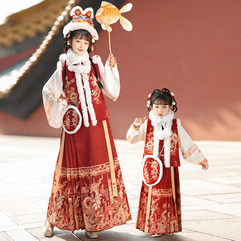 亲子装拜年服母女装国风儿童加绒加厚马面裙冬款红色唐装汉服女童