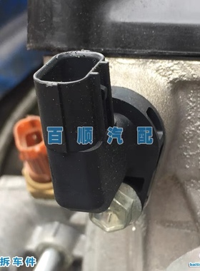 适用铃木超级维特拉2.0 2.4 J20A J24B凸轮轴位置传感器感应