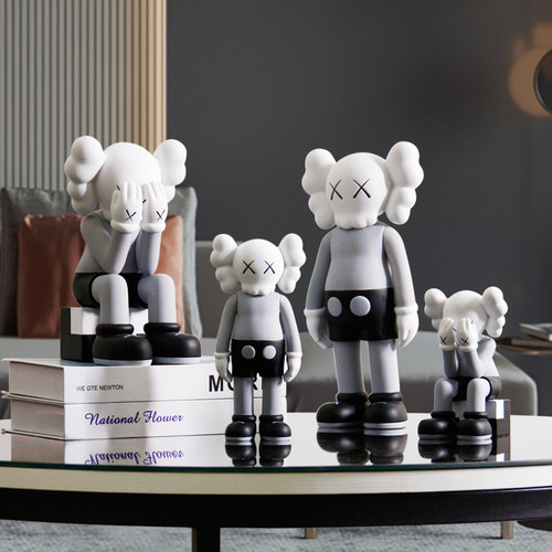 网红kaws潮牌暴力公仔客厅装饰品