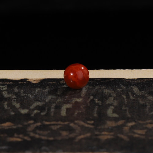 四川凉山火焰纹南红玛瑙圆珠