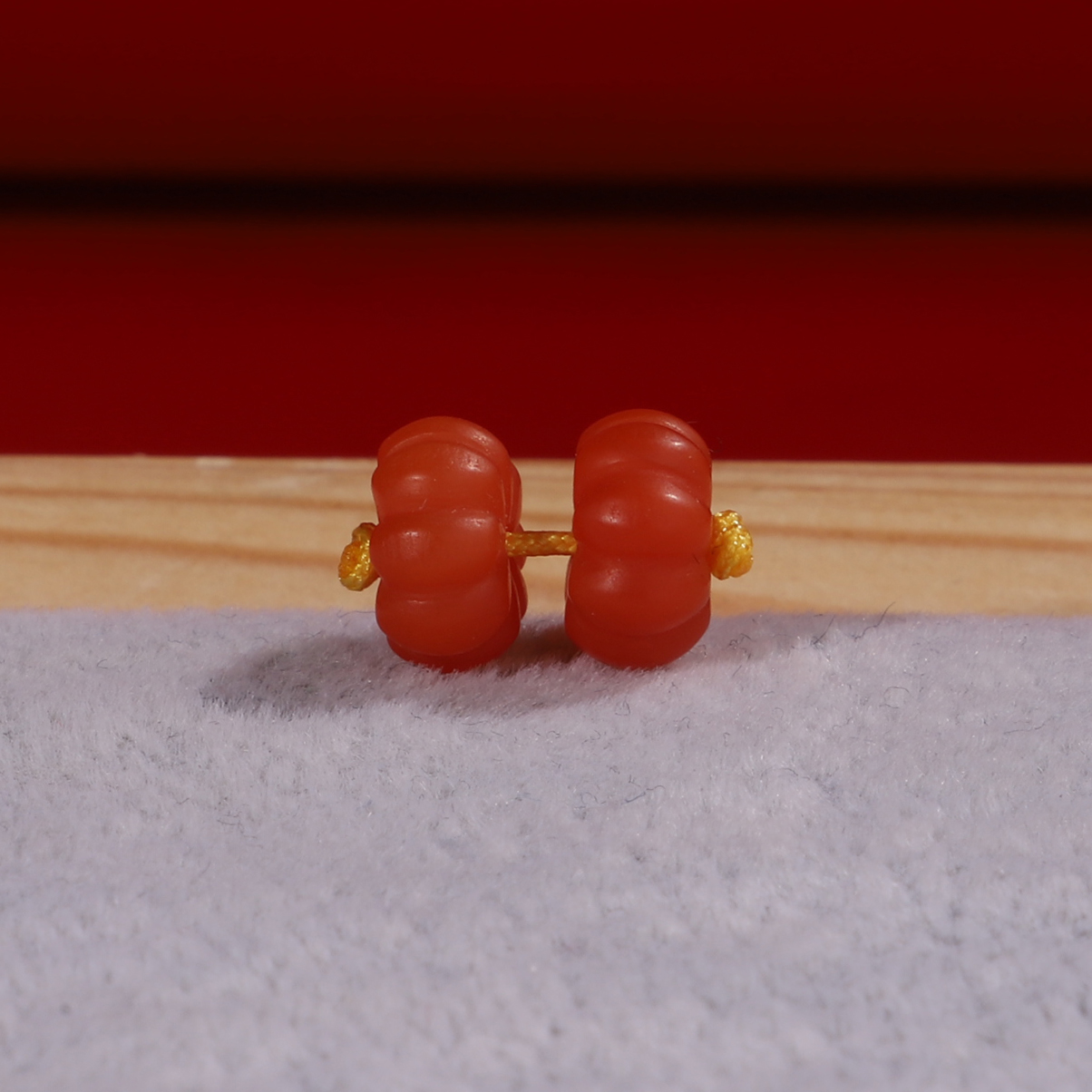保山南红柿子红南瓜珠隔珠直径9.5mm*对孔5mm一对珠转运珠 258号
