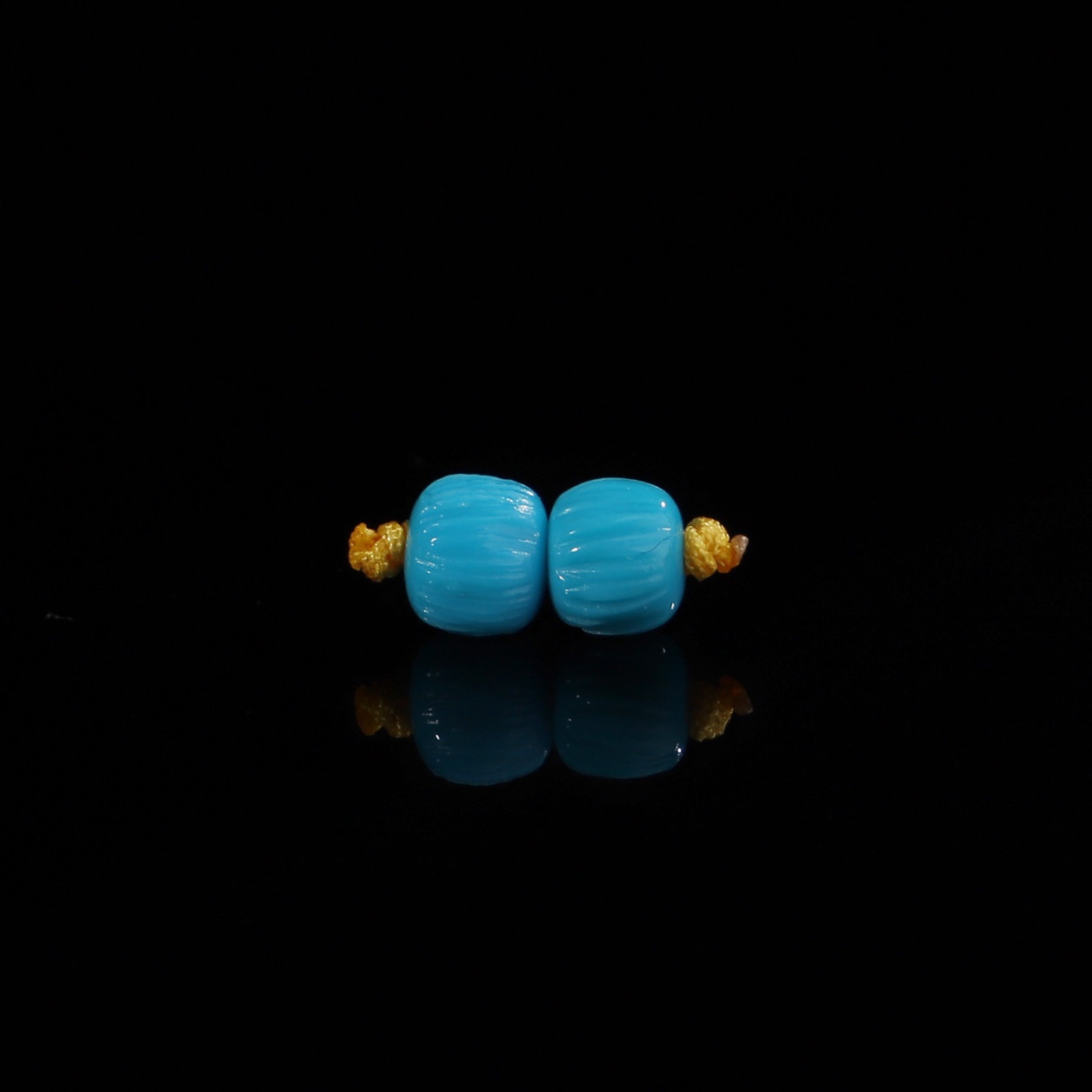 原矿绿松石散珠百香籽 高瓷高蓝5mm老型珠一对 174号 一物一图