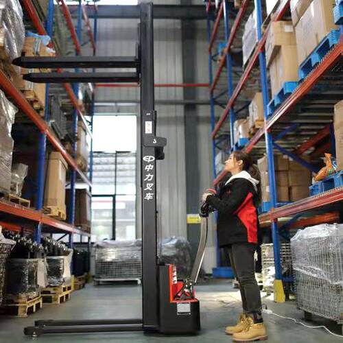 中力全自动步吨行式动堆车1.5全电动堆垛车E升车电ST欧能152Z