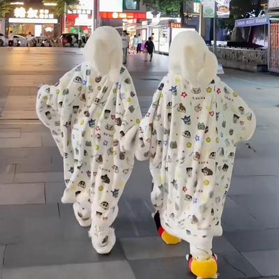 连帽加厚毛绒卡通珊瑚绒加绒家居服睡衣女秋冬季耳朵斗篷学生睡袍