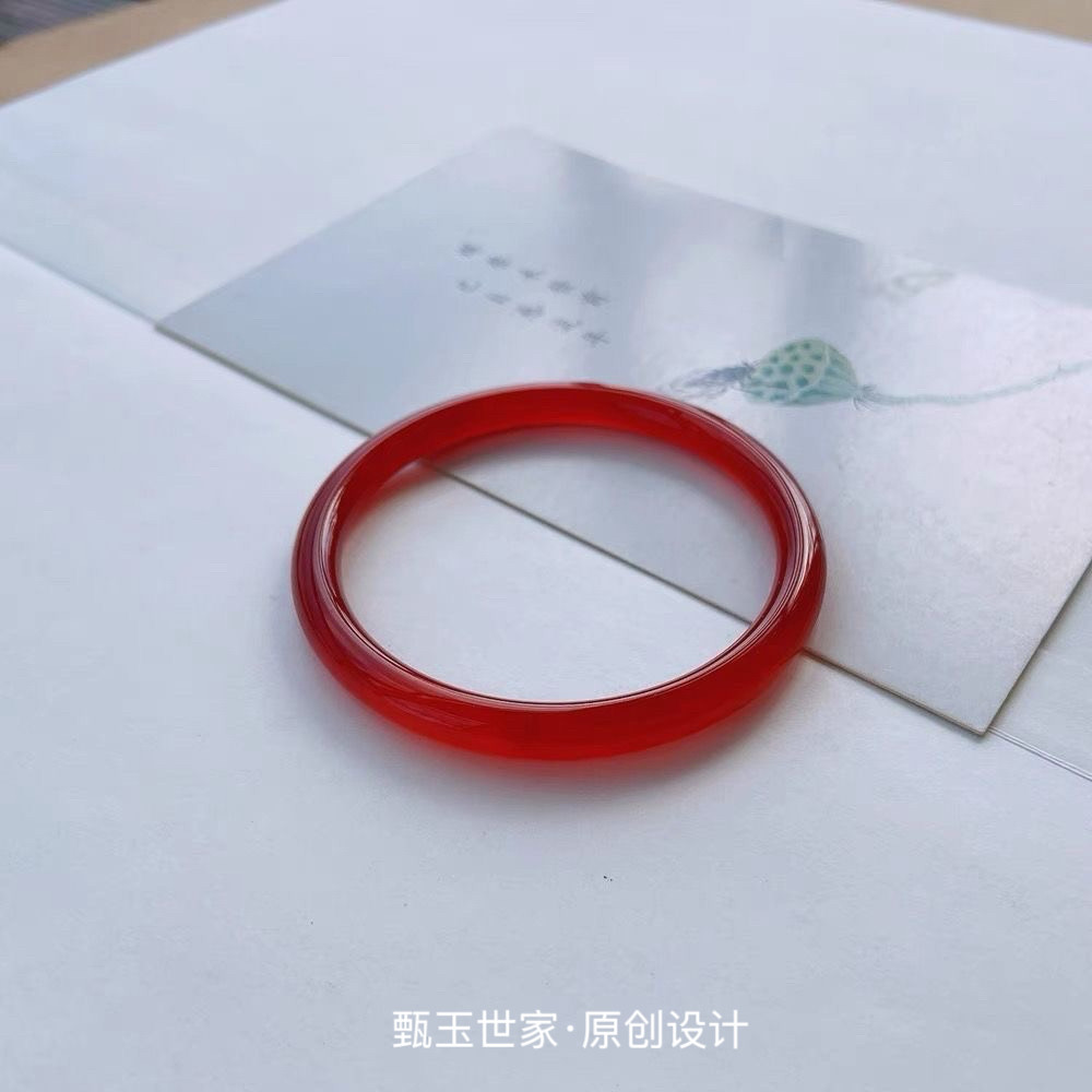 天然红玛瑙叮当手镯圆条玛瑙手镯美人条女款红玛瑙镯子饰品礼物