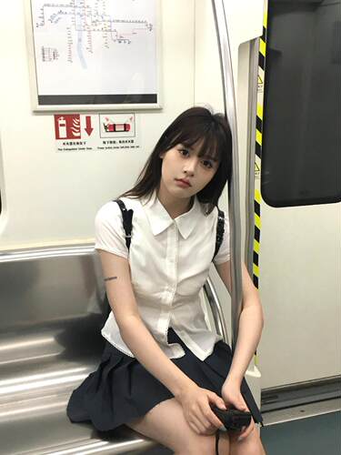 夏季短袖衬衫短款拼接甜辣妹蕾丝