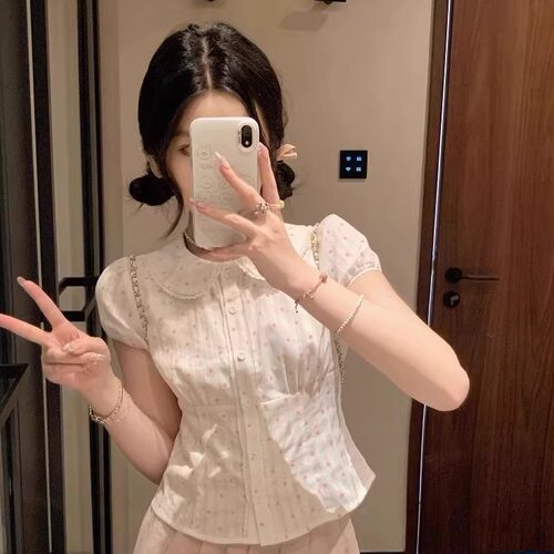 法式复古波点娃娃领衬衫女2026夏季新款设计感小众修身显瘦上衣潮