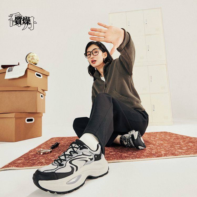 乔丹女休闲鞋2026年春季质燥休闲轻速科技百搭运动鞋QDL042261411