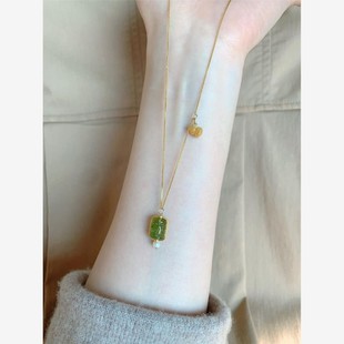 复古祖母绿色碧玺回纹珠项链高级简约新款轻奢设计气质时尚锁骨链