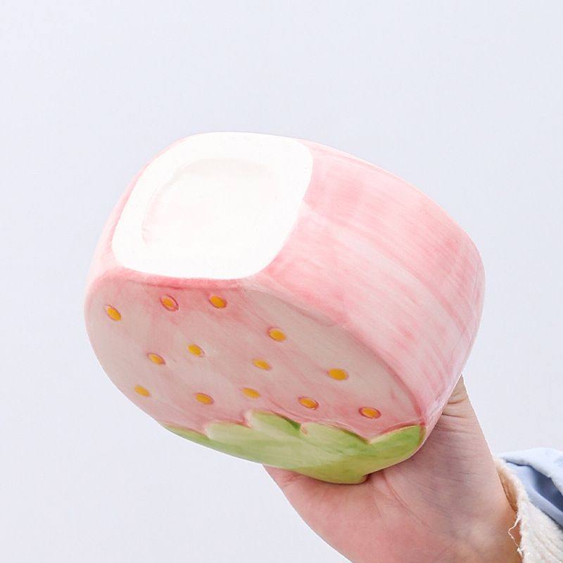 可爱草莓化妆刷收纳筒杂物口红梳妆台化妆品桌面小笔筒办公置物架,收纳整理,化妆刷收纳盒/桶,淘宝优惠券,粉丝福利购,淘宝优惠卷