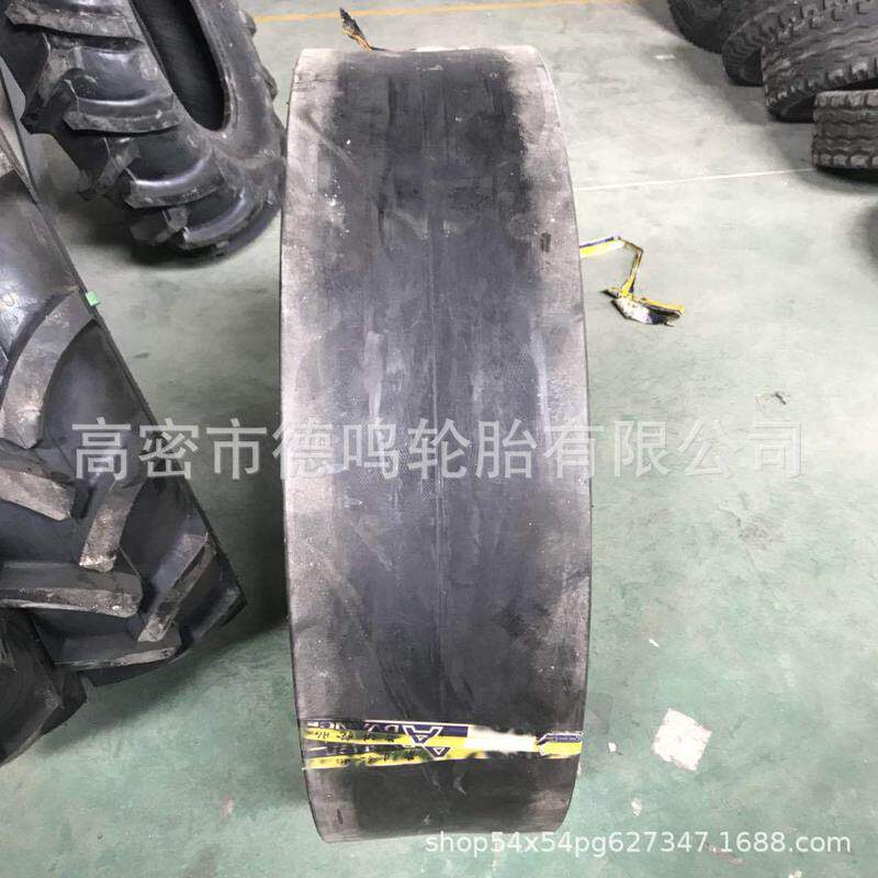 光面平板 胶轮压路机轮胎900-20 1100-20 13/80-20 14/70-20轮胎,汽车零部件/养护/美容/维保,工程机械轮胎,淘宝优惠券,粉丝福利购,淘宝优惠卷