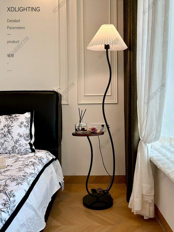 艺术卧室落地灯2025新款客厅中古感旁边氛围高级灯声控灯沙发一体,家装灯饰光源,置物功能落地灯,淘宝优惠券,粉丝福利购,淘宝优惠卷