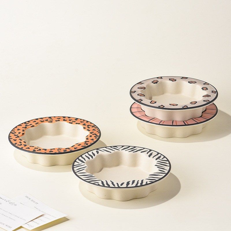 创意陶瓷花边碗几何图案宠物打翻饮水食宠物猫咪盆碗狗盆碗防猫碗,宠物/宠物食品及用品,宠物智能碗,淘宝优惠券,粉丝福利购,淘宝优惠卷