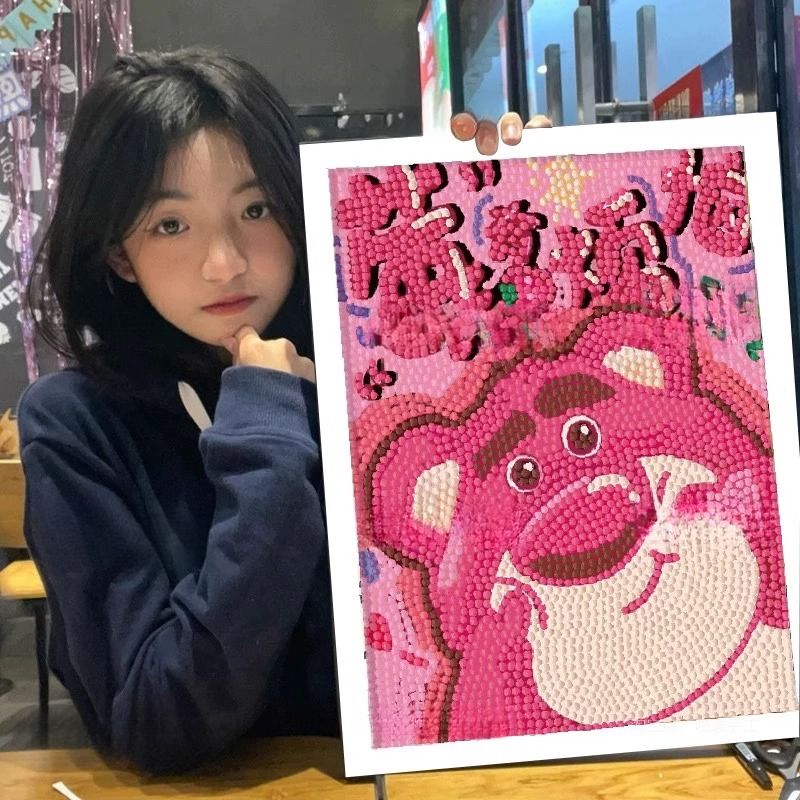 草莓熊钻石画满钻2025新款高难度客厅大尺寸diy儿童手工砖石粘贴