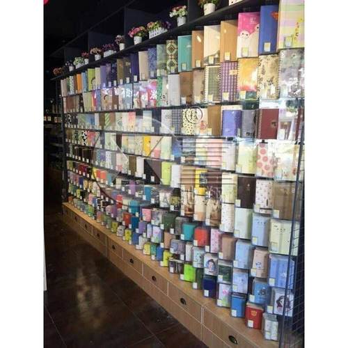 精品文具店商品陈列展示架 文具货架书本展示架亚克力书架墙