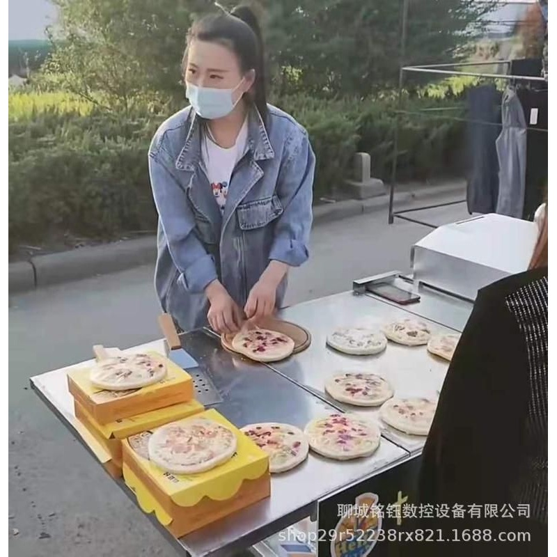 流动披萨机燃气披萨炉网红摆摊披萨机移动户外创业现烤披萨炉厂家