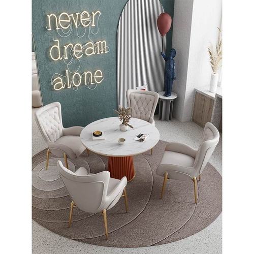 北欧轻奢风岩板桌子小户型餐厅圆形家用组合红餐桌椅吃饭下午茶网