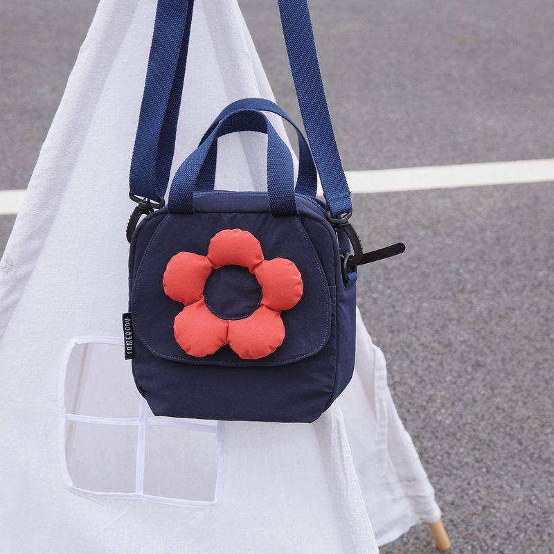 新品 三色补丁大号花朵大方包2023春季新款质感斜挎包文艺百搭单,箱包皮具/热销女包/男包,小方包,淘宝优惠券,粉丝福利购,淘宝优惠卷