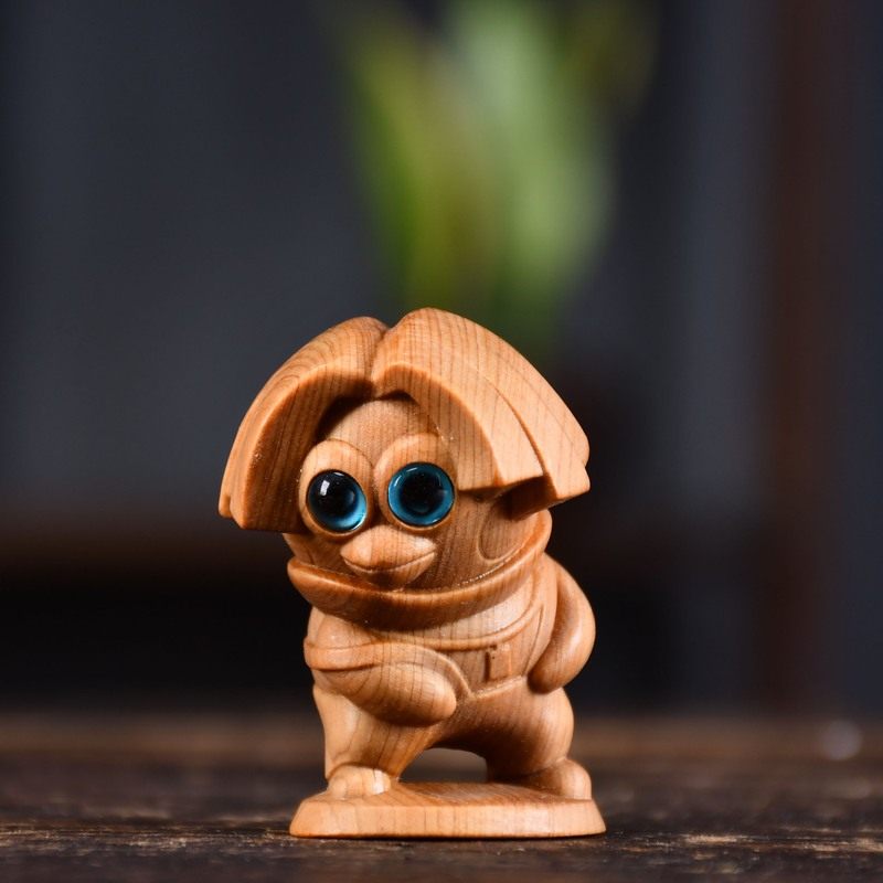 崖柏木雕卡通鸡你太坤车美摆件桌面玩偶摆木办可爱手公仔蔡徐坤小,模玩/动漫/周边/娃圈三坑/桌游,艺术家手办/潮玩雕像,淘宝优惠券,粉丝福利购,淘宝优惠卷