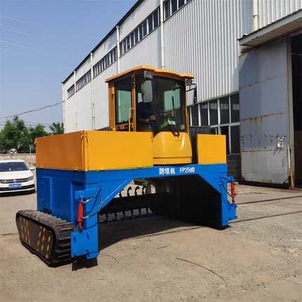 山西鸡粪发酵有机肥翻堆机 羊粪牛粪履带式翻抛机