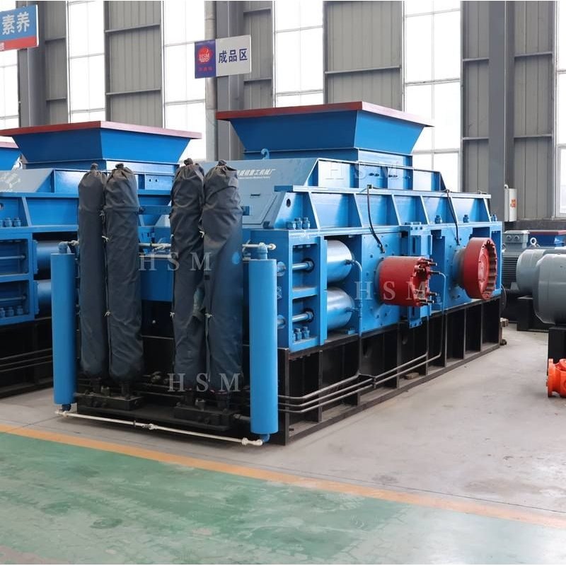 华盛铭双辊式粉碎打砂机时产100吨1-5mm瓜米石对辊破碎制沙机