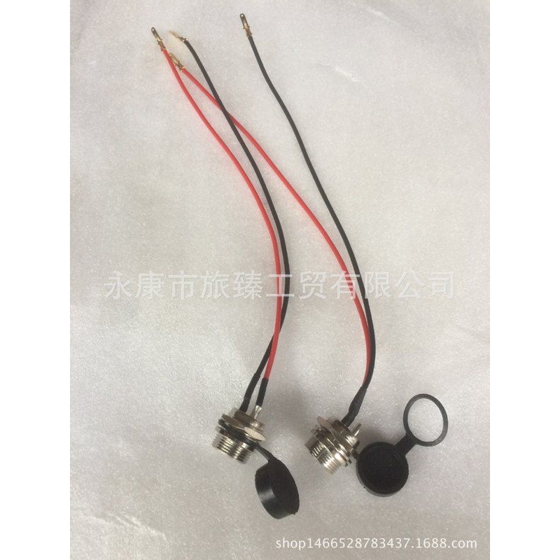 电动自行车小海豚电动车滑板车h'l24 V-72V航空头圆三孔式充电口