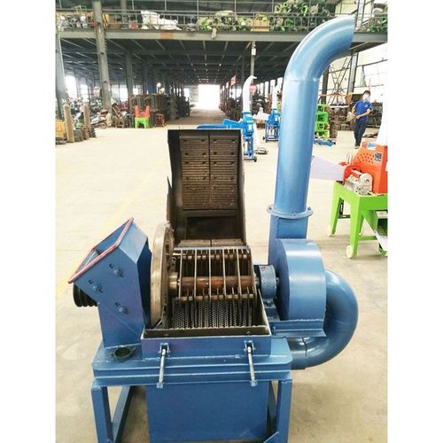 新款果园葡萄藤碾碎机原木锯末机 云南木材粉碎机树行树枝