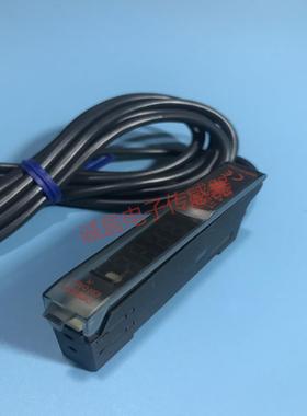 **原装大量E3X-DAB11-N/DAB41-N数字光纤放大器蓝色LED颜色标