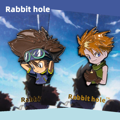 数码宝贝八神太一大和美美苏娜光子郎嘉儿金属徽章胸针烤漆暴龙兽