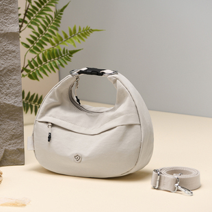 新款高颜值斜挎包女百搭小巧时尚单肩包多层尼龙饺子包手拎帆布包