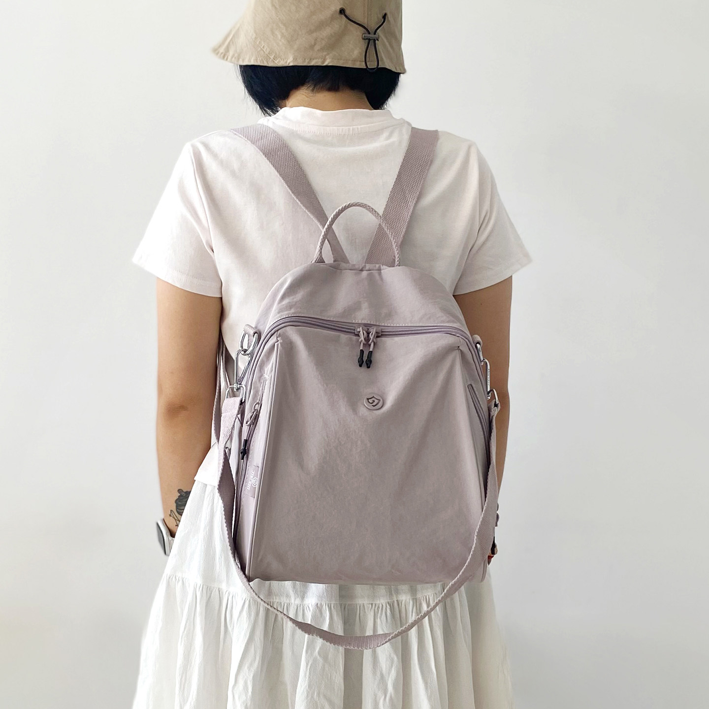 时尚新款包包女百搭学生包女士高颜值简约双肩包尼龙多功能小挎包