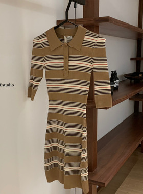 摩卡棕条纹翻领针织包臀裙女早秋冬打底气质收腰显瘦polo领连衣裙