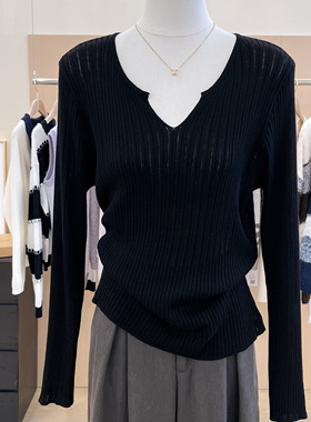 白色V领针织衫长袖打底衫女秋冬穿搭毛衣内搭绝美巨好看的小上衣