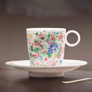 羊脂玉瓷繁花咖啡杯带碟喝茶杯家用陶瓷水杯礼盒装