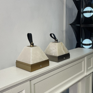 LzmomeDeco轻奢现代风床头灯手提灯拍拍床头小夜灯照明灯