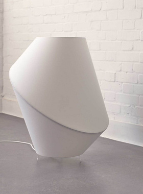 软装馆台灯Volute系列 布艺日式简约客厅地灯 茶室展厅侘寂风