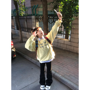 韩系学院风小个子黄色卫衣女秋冬加绒加厚设计感小众无帽圆领上衣