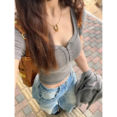 正肩短袖 美式 修身 2024年新款 上衣 复古辣妹紧身V领设计感t恤女夏季