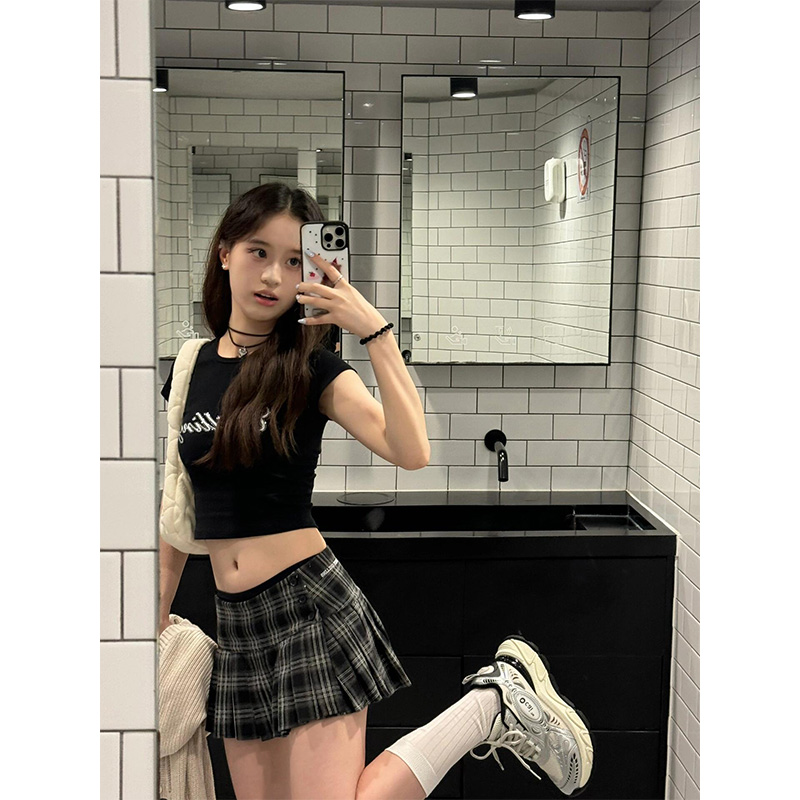 美式复古紧身字母印花短袖t恤女