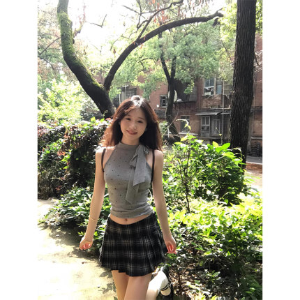 灰色波点蝴蝶结挂脖吊带背心女夏季外穿无袖修身气质辣妹短款上衣