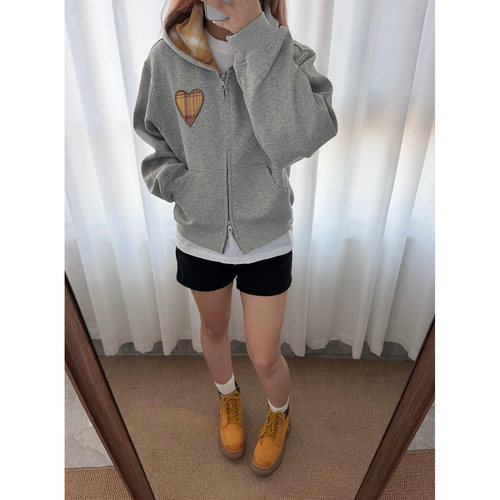美式复古格纹爱心刺绣连帽卫衣女